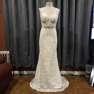Jaeden fitted wedding dress 8